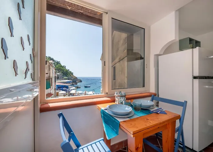 Cantone Di Mena, Apartamento *